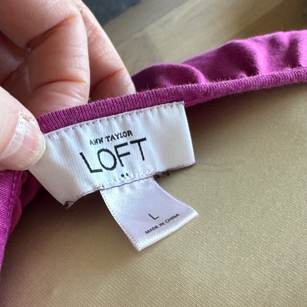 LOFT Fuchsia Scoop Neck Blouse - Picture 2 of 10